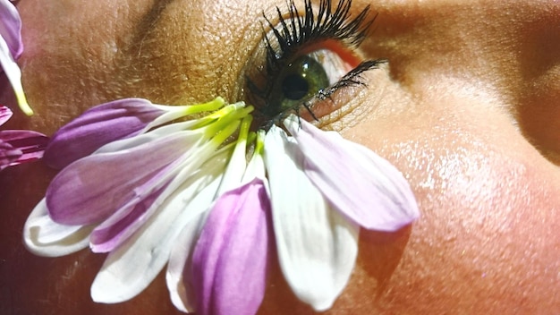 Rzęsy naturalne: Cechy, Zalety i Pielęgnacja