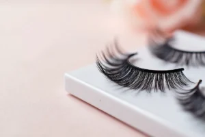 Noble Lashes – Co Warto Wiedzieć o Rzęsach?