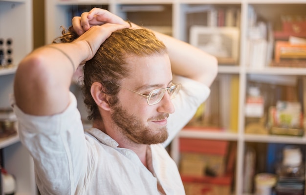 Wcierki na łysienie androgenowe – Jak działają i jakie mają składniki?